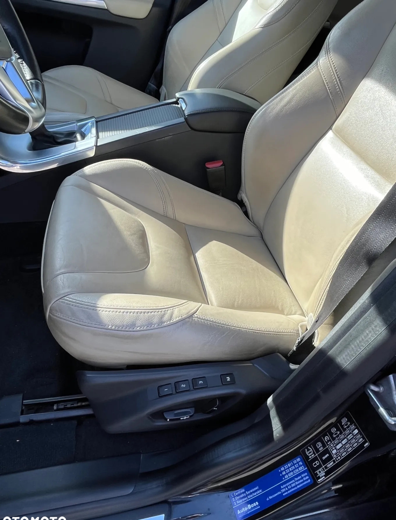 Volvo XC 60 cena 79000 przebieg: 206000, rok produkcji 2017 z Rybnik małe 466